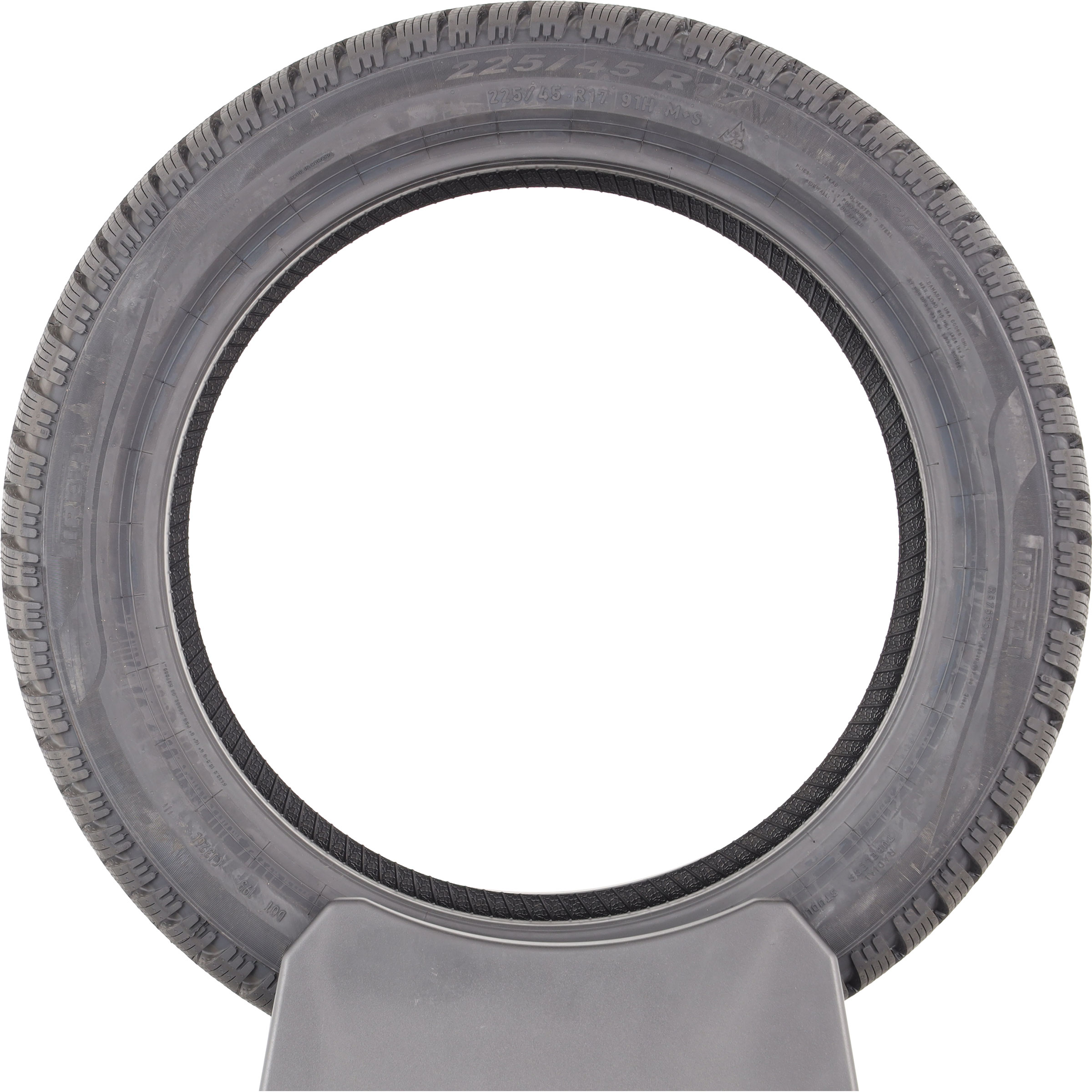 Test Pirelli Cinturato Winter 2 - 225/45 R17 - Pneu - UFC-Que Choisir