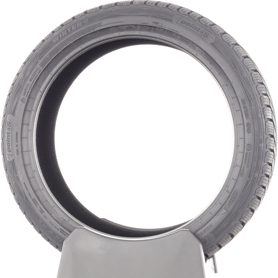 Point S Winter S -  225/40 R18