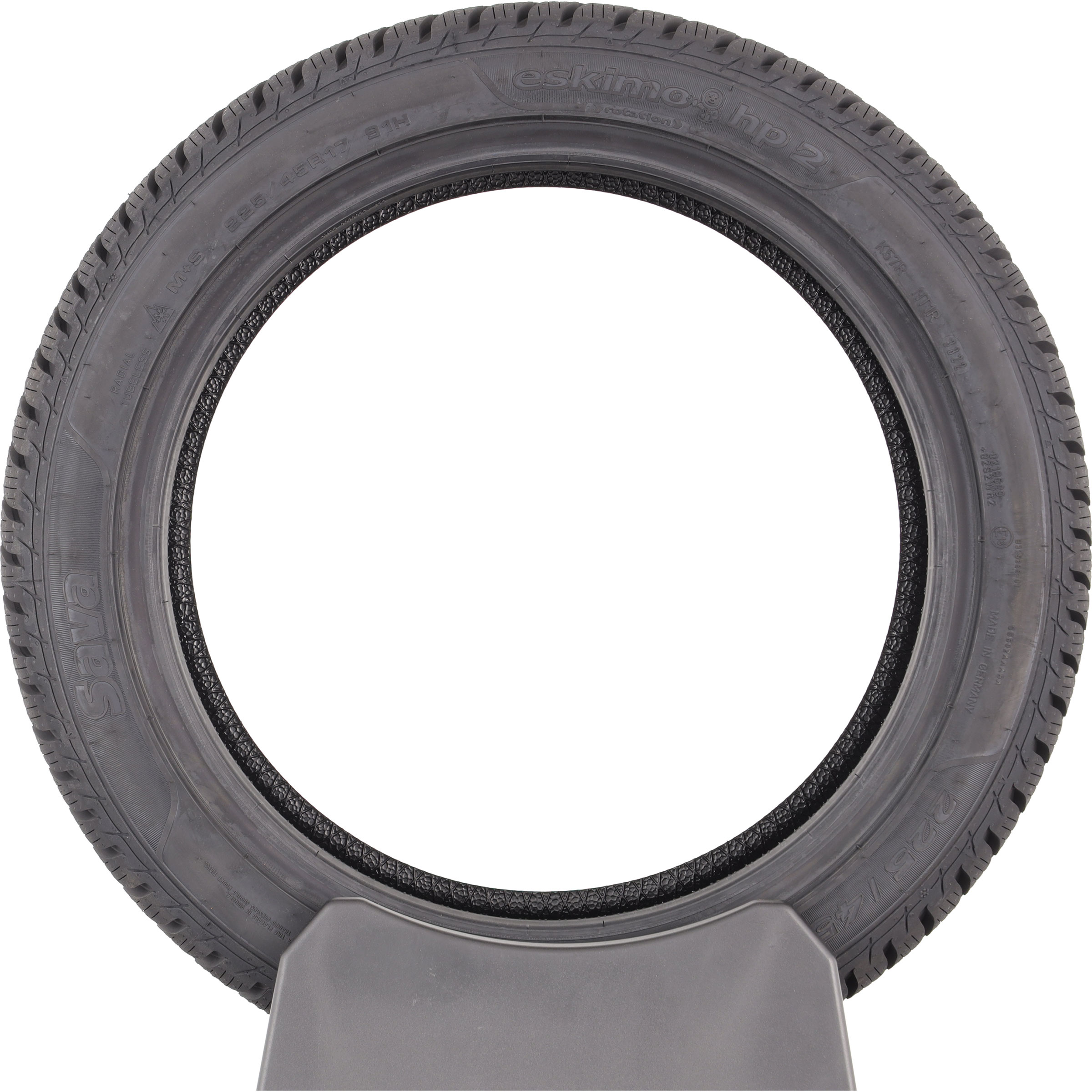 Sava Eskimo HP2 -  225/45 R17