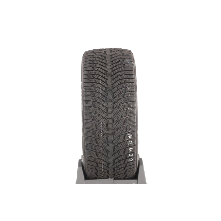 Syron Everest 2 -  225/40 R18