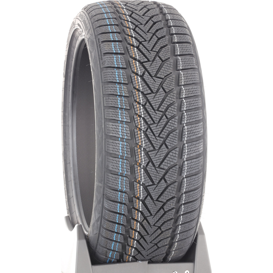 Uniroyal WinterExpert -  225/40 R18