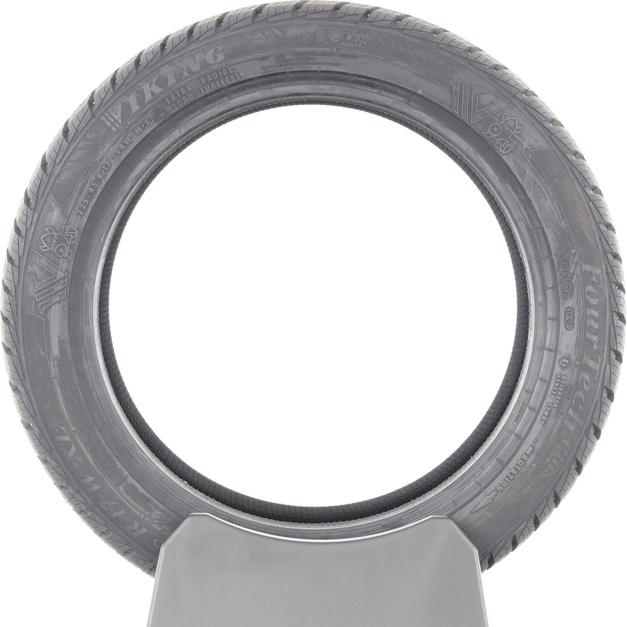 Viking FourTech Plus -  225/45 R17