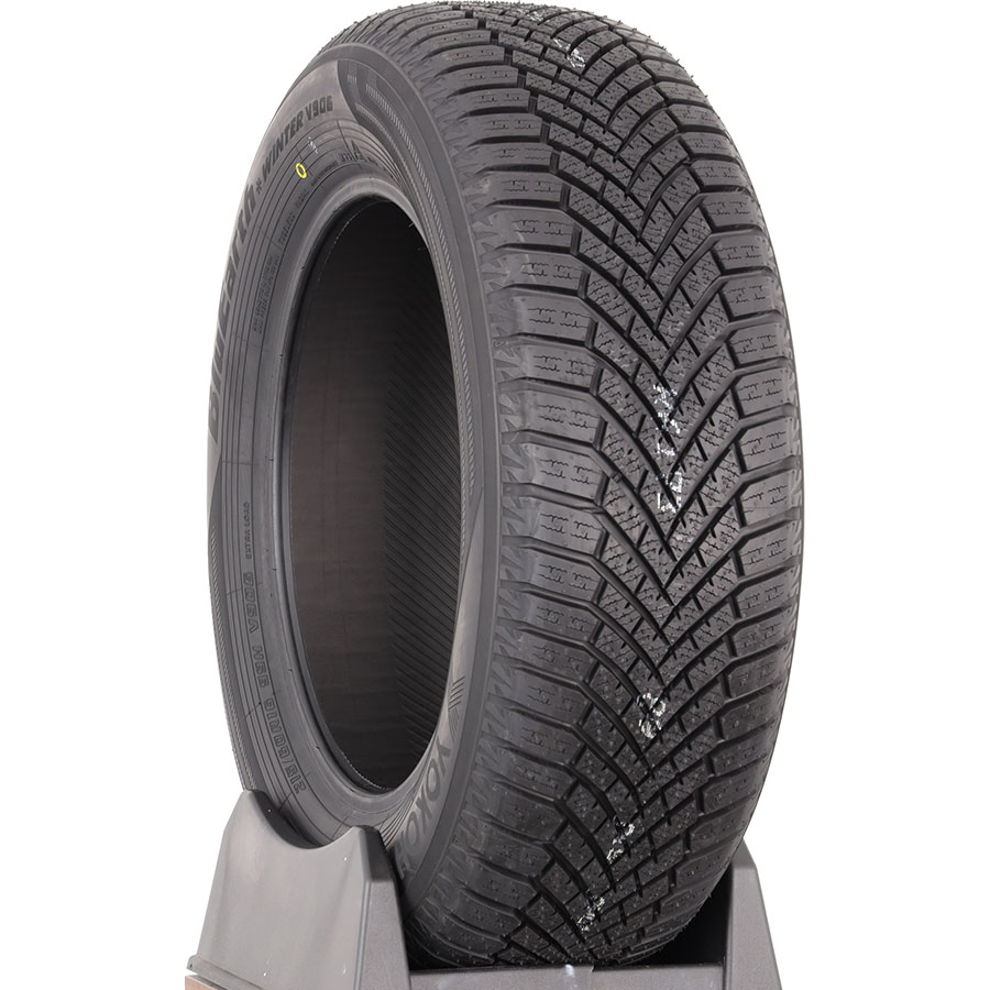 Test Yokohama BluEarth*Winter V906 215/60 R16 - Pneu - UFC-Que Choisir