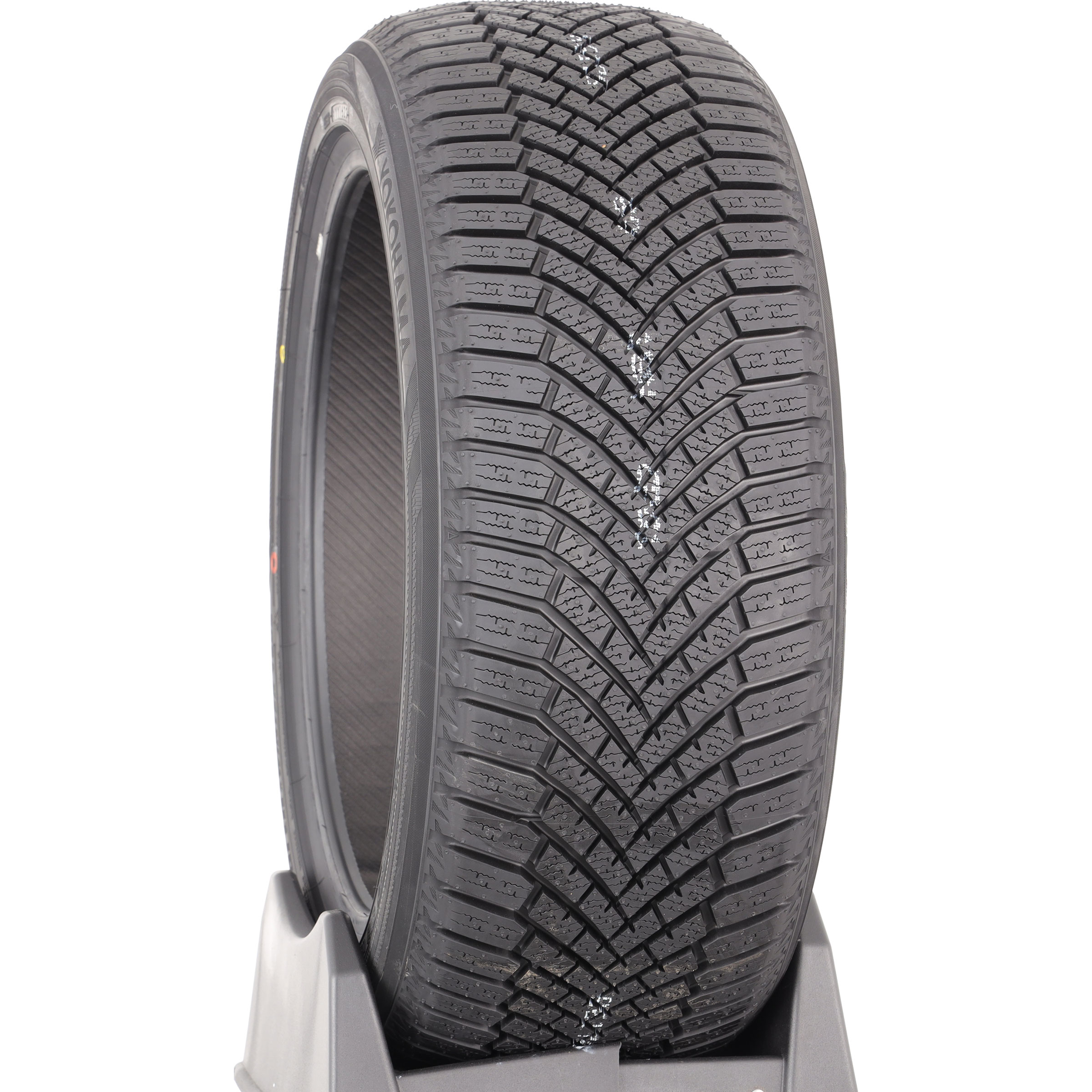 Yokohama BluEarth*Winter V906 -  225/45 R17