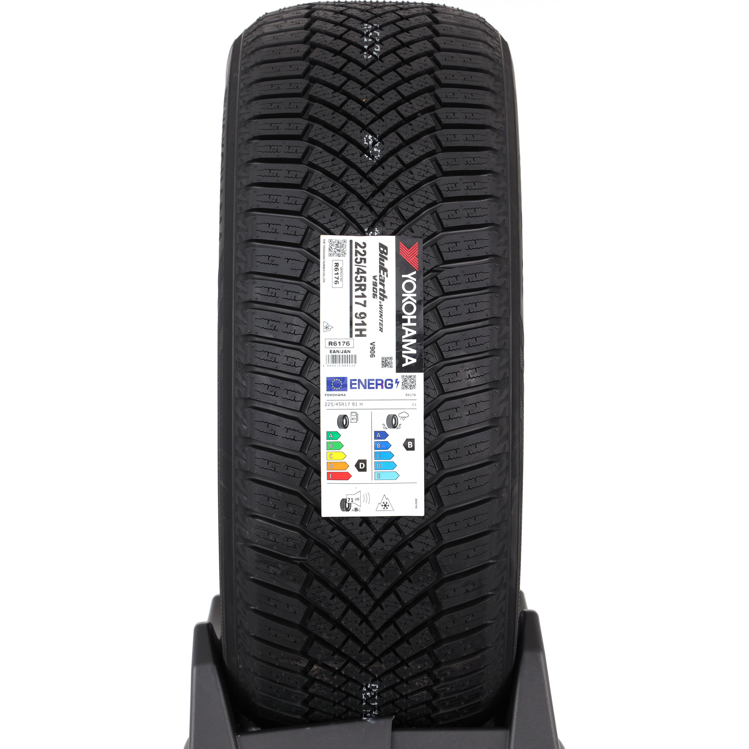 Test Yokohama BluEarth*Winter V906 - 225/45 R17 - Pneu - UFC-Que Choisir