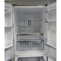 Candy CCMN 7182 - Intérieur du réfrigérateur