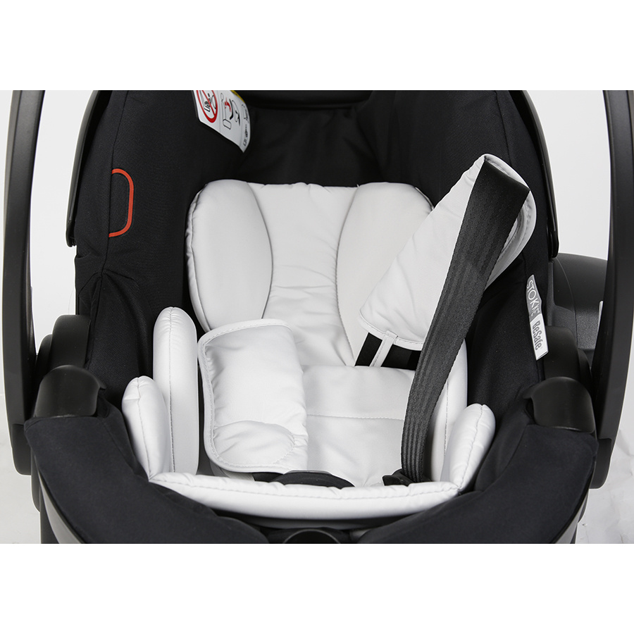 Stokke iZi Go Modular X1 i-Size by Besafe + iZi Modular i-Size base