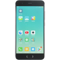 Xiaomi Mi 6
- Vue de face