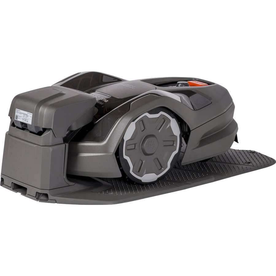 Husqvarna Automower 310E Nera - Vue sur la station de charge