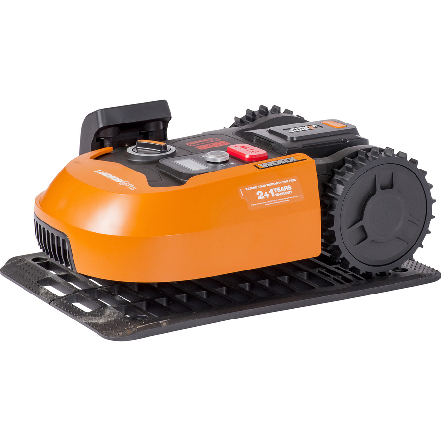 Worx Landroid M700 Plus WR167E - Vue sur la station de charge