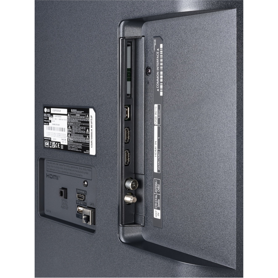LG 43UR7800 - Connectique
