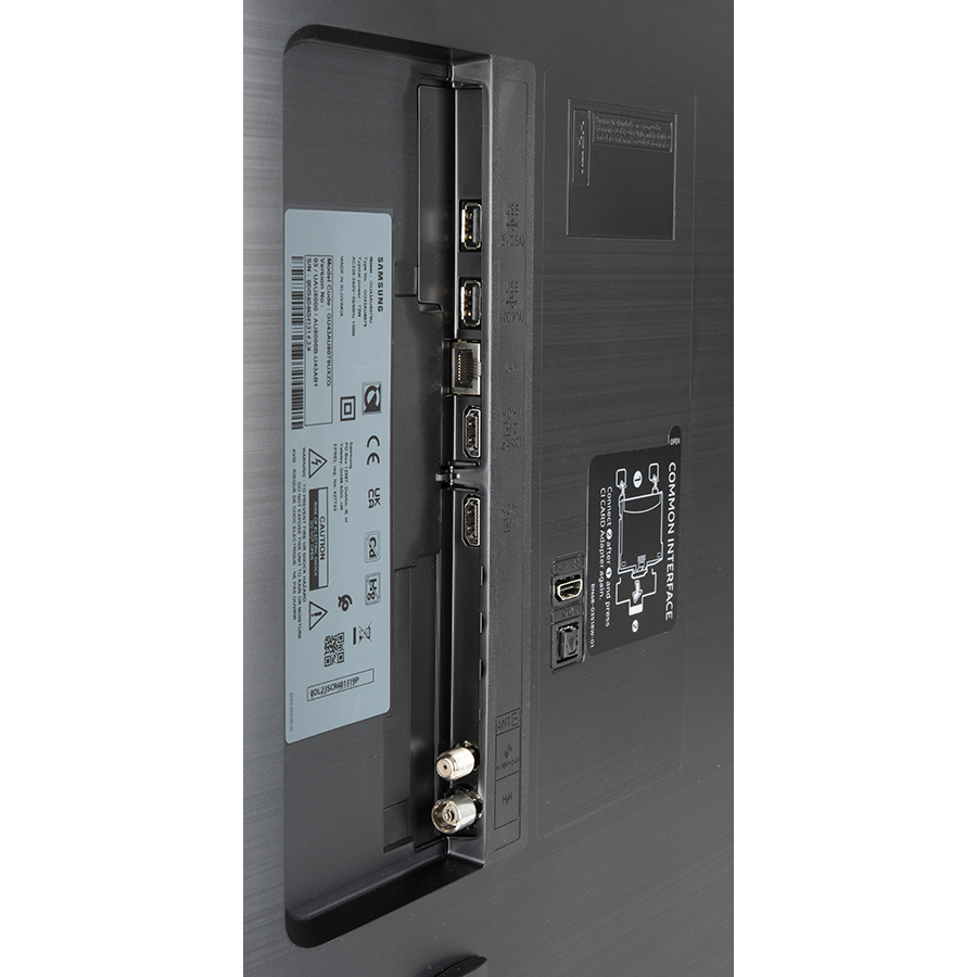 Samsung UE43AU8005 - Connectique