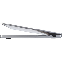 Apple MacBook Pro 14 pouces (2021) - Vue de droite