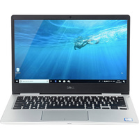 Dell Inspiron 13 7000 (7380)
- Vue de face