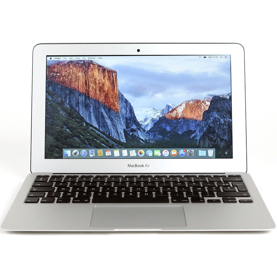 Apple MacBook Air 11 pouces - Vue de face