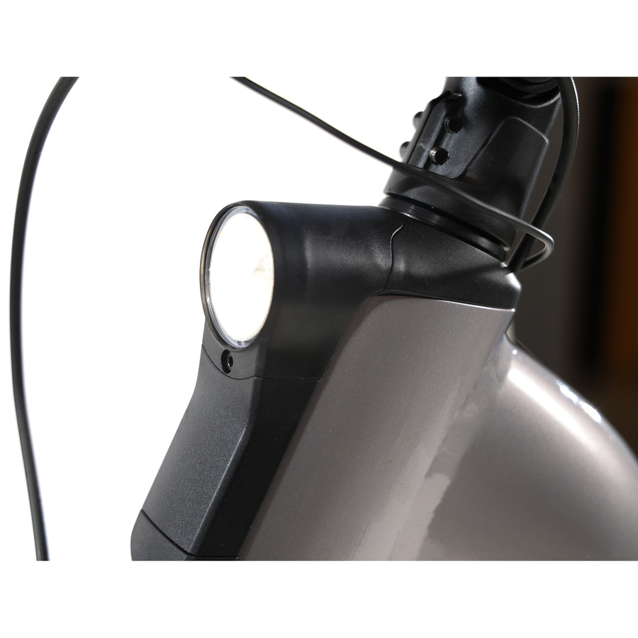 Decathlon Rockrider E-ACTV 900 - Éclairage avant