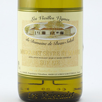 Les vieilles vignes du domaine du Beau-Soleil 2010