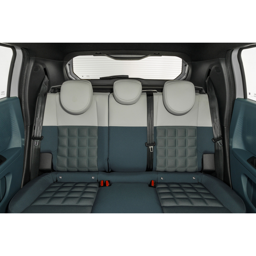 Fiat Grande Panda e 83ch La Prima