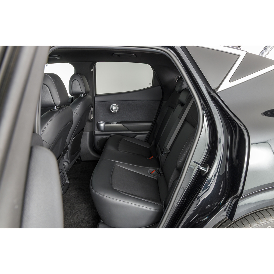 Genesis GV60 229ch - 84kWh Pure RWD