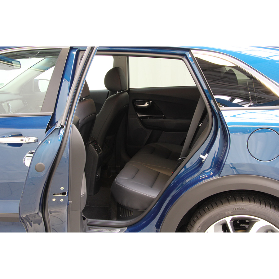 KIA Niro Hybrid 1.6 GDI 105 ch DCT6 Premium - 