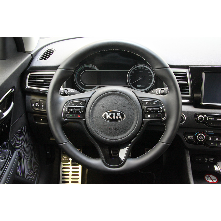 KIA Niro Hybrid 1.6 GDI 105 ch DCT6 Premium - 