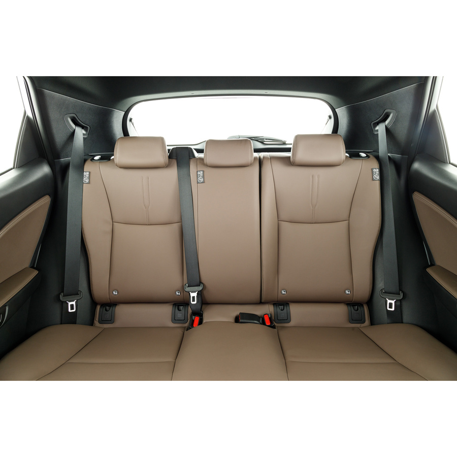 Lexus LBX 2WD Elegant