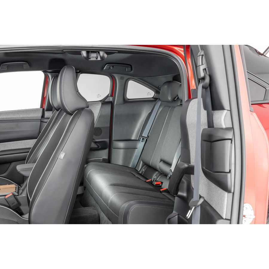 Mazda MX-30 e-SKYACTIV R-EV Makoto