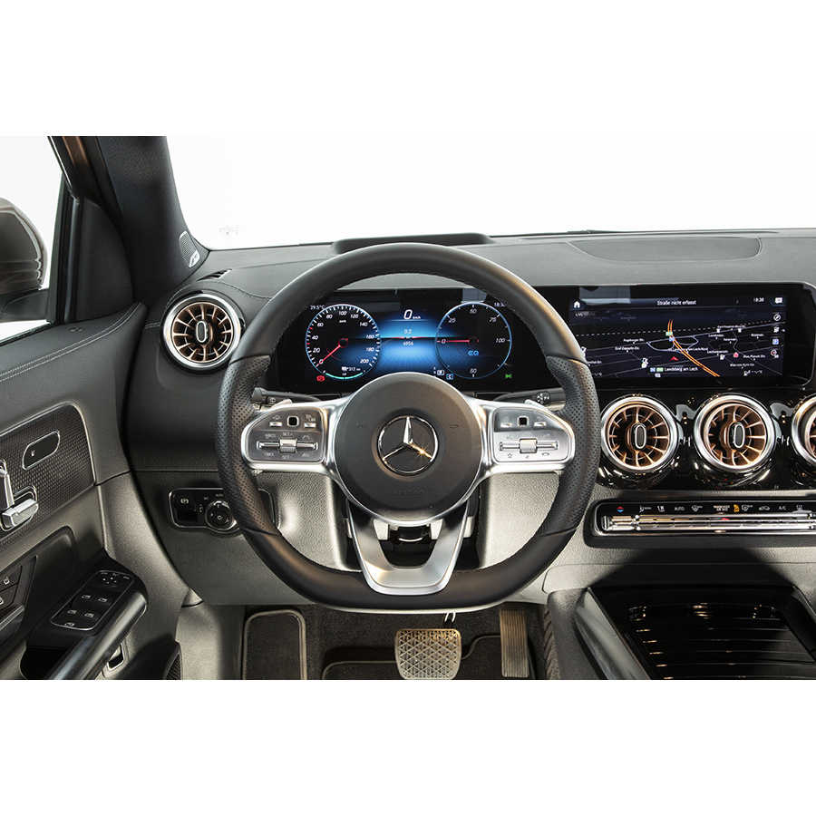 Mercedes EQA 250 - 