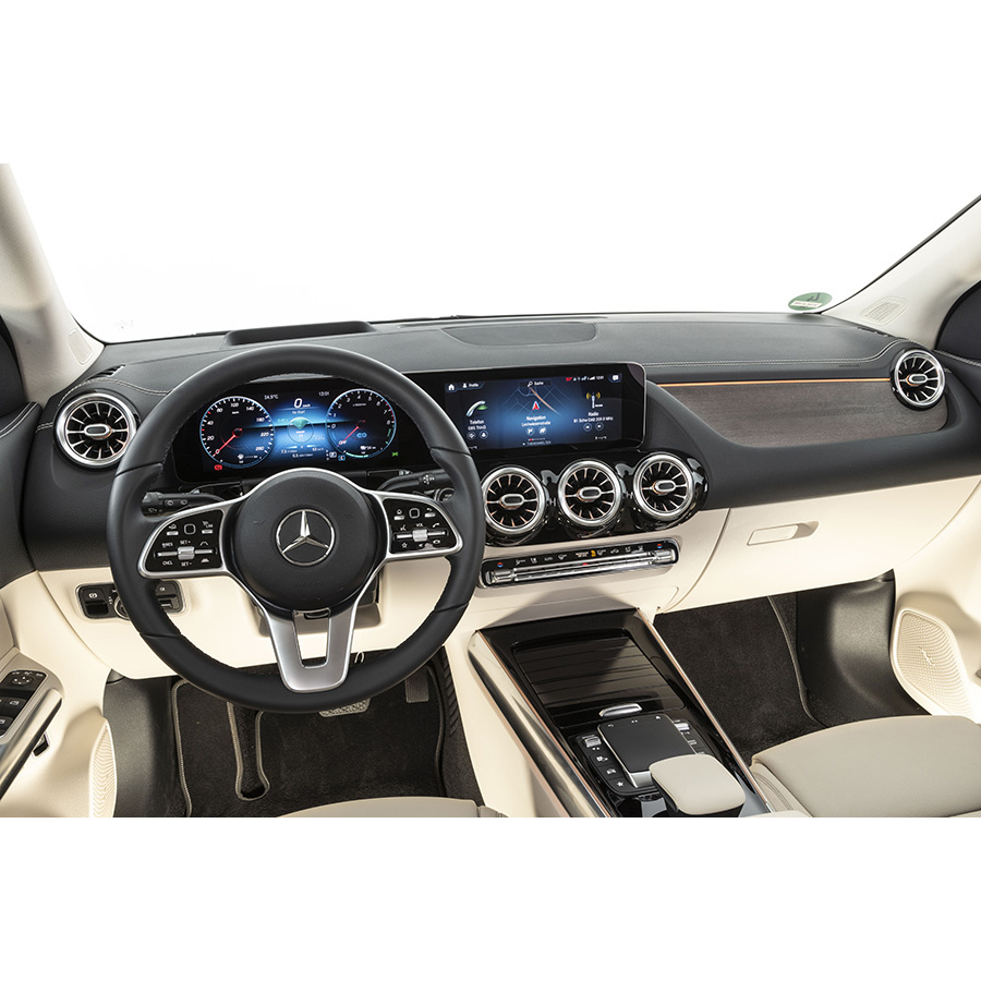 Mercedes GLA 250 e 8G-DCT Progressive Live - 
