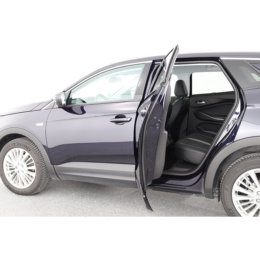 Opel Grandland X 1.5 Diesel 130 ch BVA6 - 