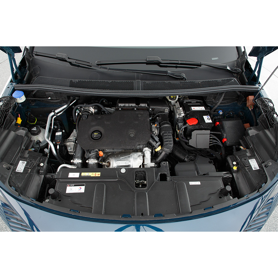 Peugeot 3008 BlueHDi 130ch S&S EAT8 - 