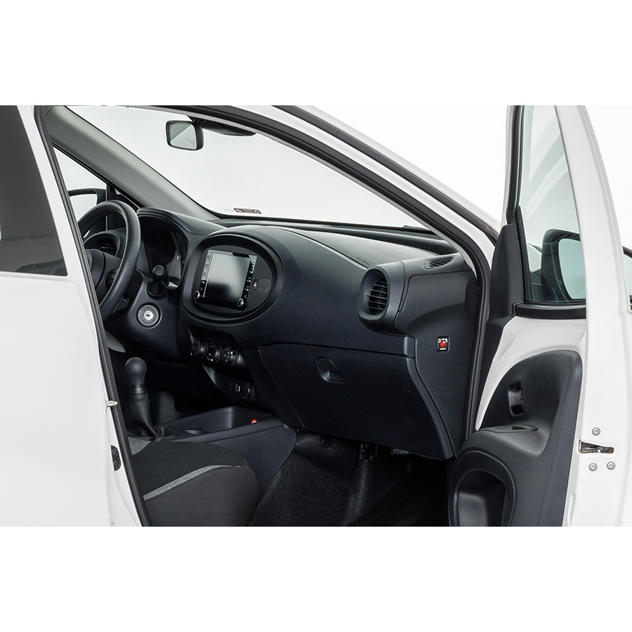 Toyota Aygo X 1.0 VVT-i 72 - 