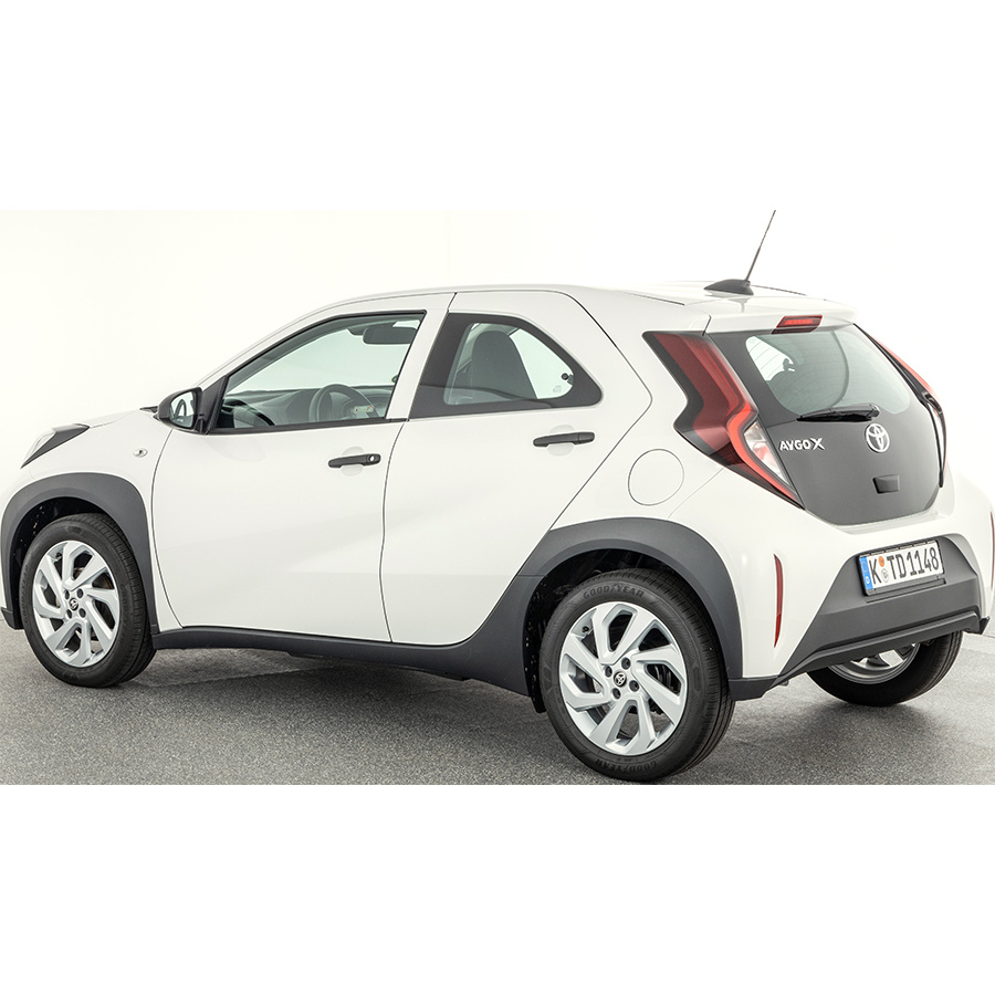 Toyota Aygo X 1.0 VVT-i 72 - 