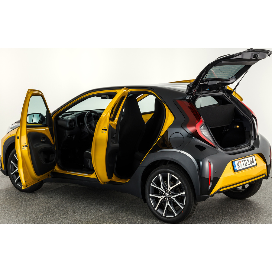 Toyota AYGO X Hybride 1.5L 116 ch