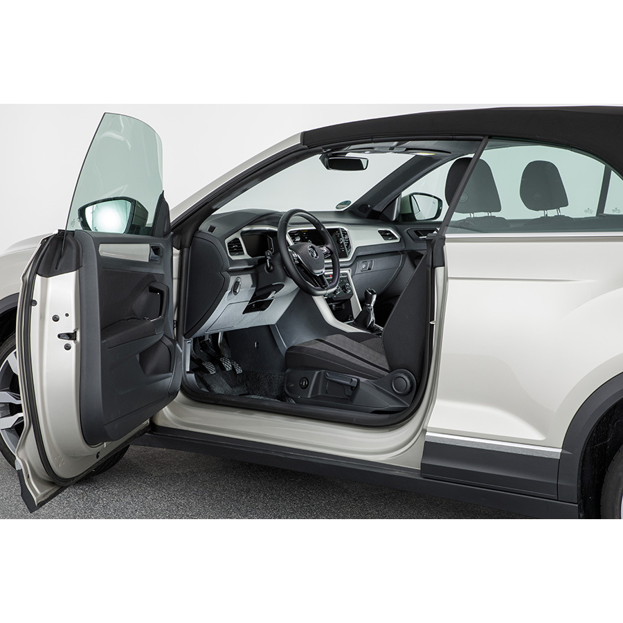 Volkswagen T-Roc Cabriolet 1.0 TSI 110 Start/Stop BVM6 - 