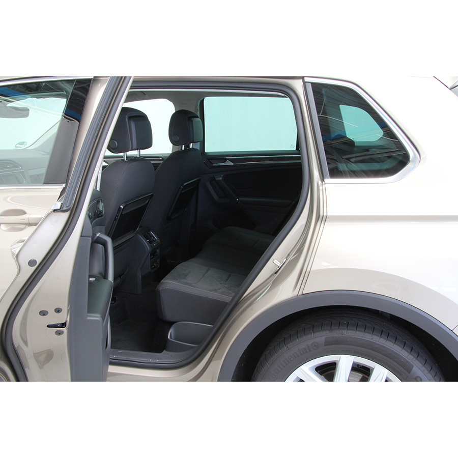 Volkswagen Tiguan 1.4 TSI ACT 150 BMT DSG6 - 