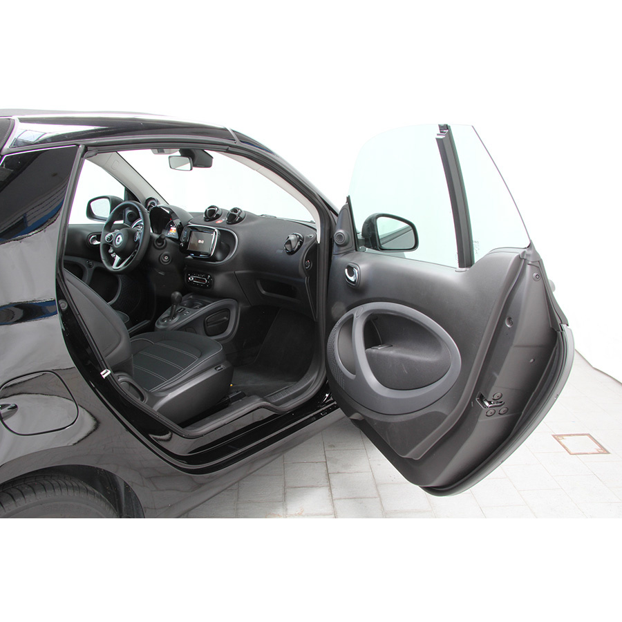 Smart Fortwo Cabrio 0.9 90 ch S&S A - 