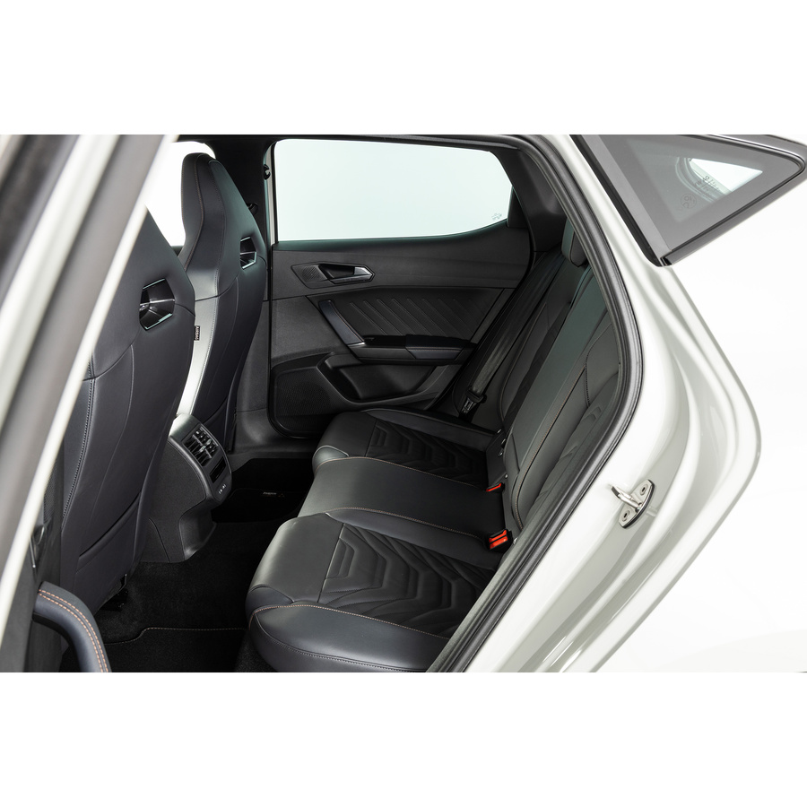 CUPRA Leon eHybrid 204 ch DSG6 / V