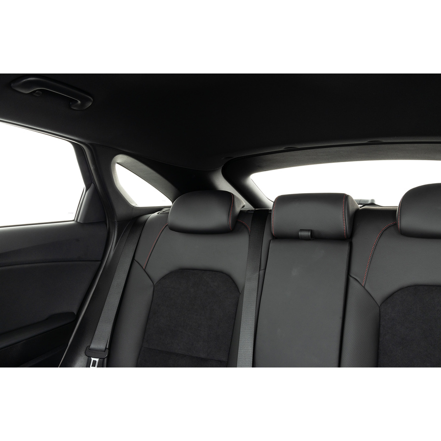 KIA ProCeed 1.6 T-GDi 204 ch DCT7 GT