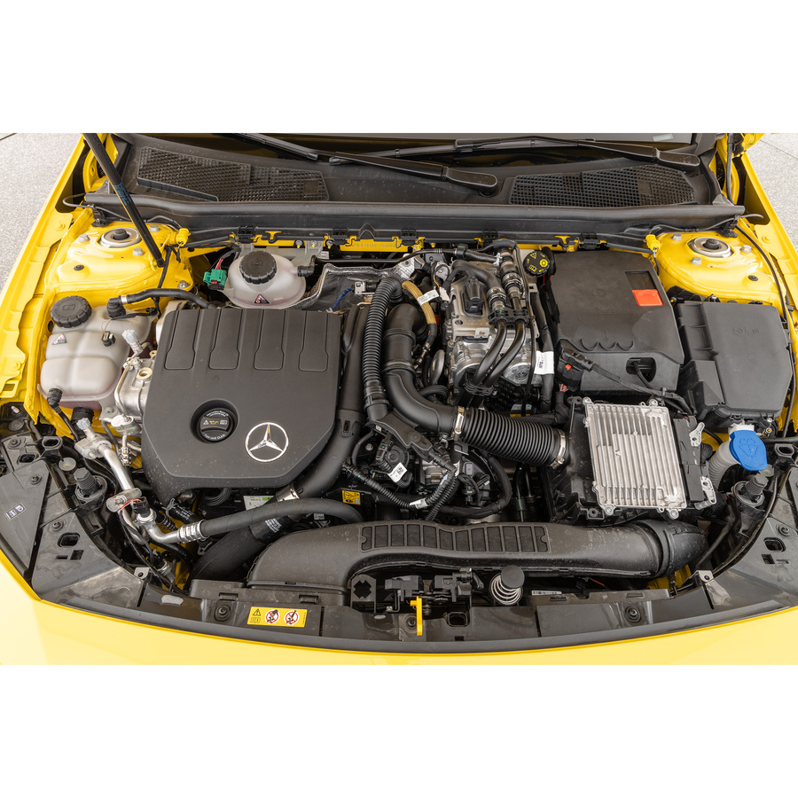 Mercedes Classe A 250 e 8G-DCT AMG Line