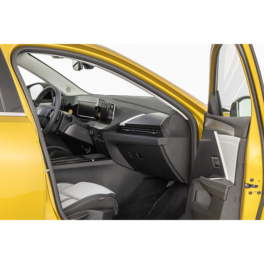 Opel Astra Hybrid 180 ch BVA8 Elegance Business