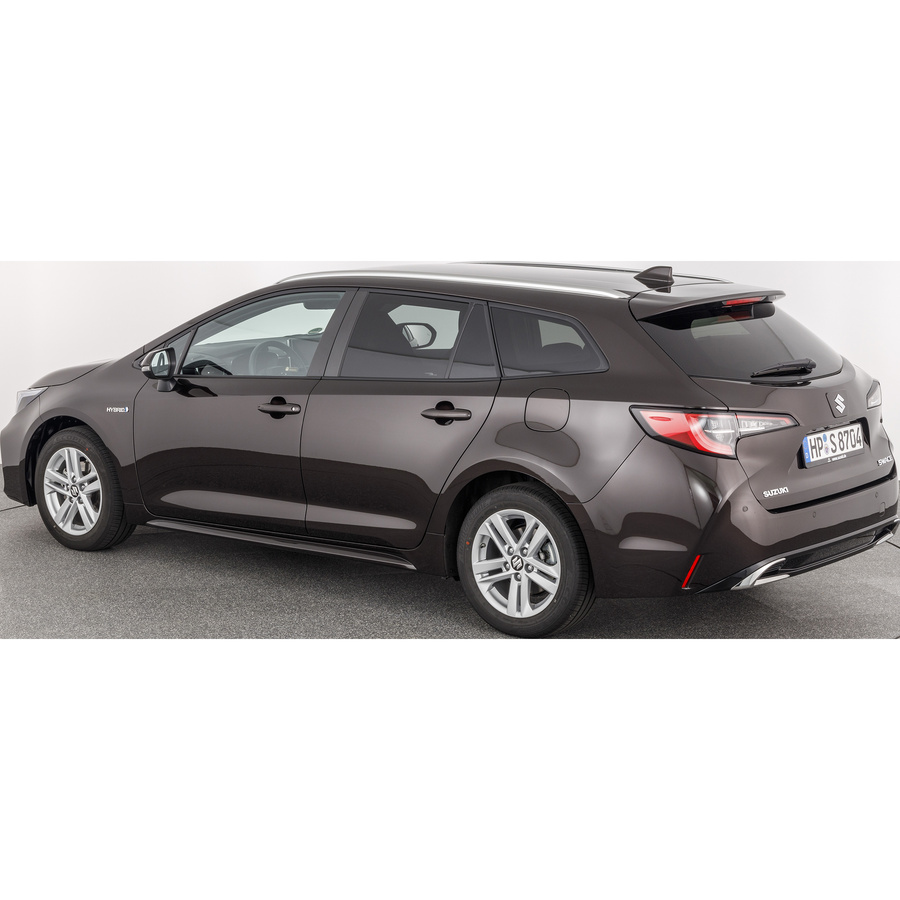 Suzuki Swace 1.8 Hybrid