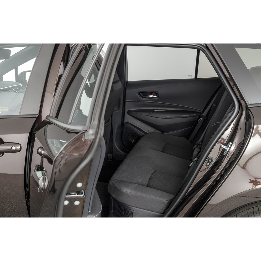 Suzuki Swace 1.8 Hybrid