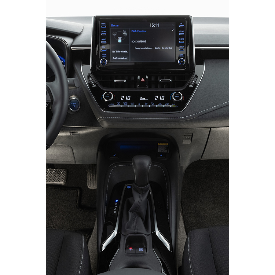 Suzuki Swace 1.8 Hybrid - 