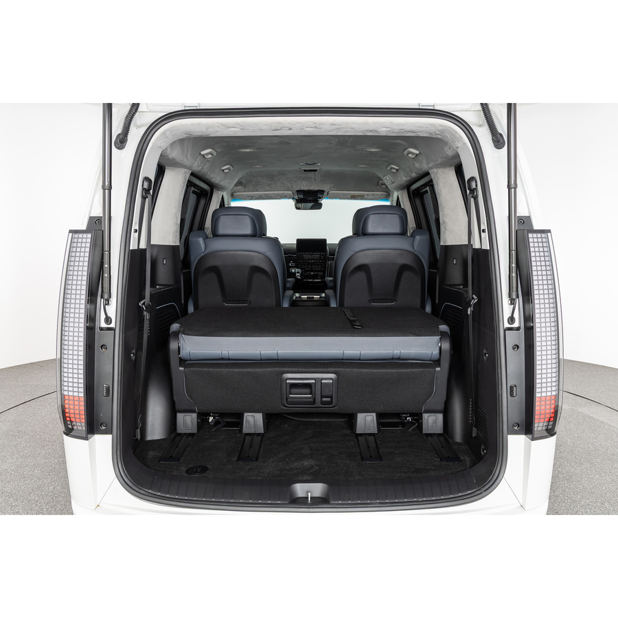 Hyundai Staria 1.6 T-GDI 225 Hybrid BVA6