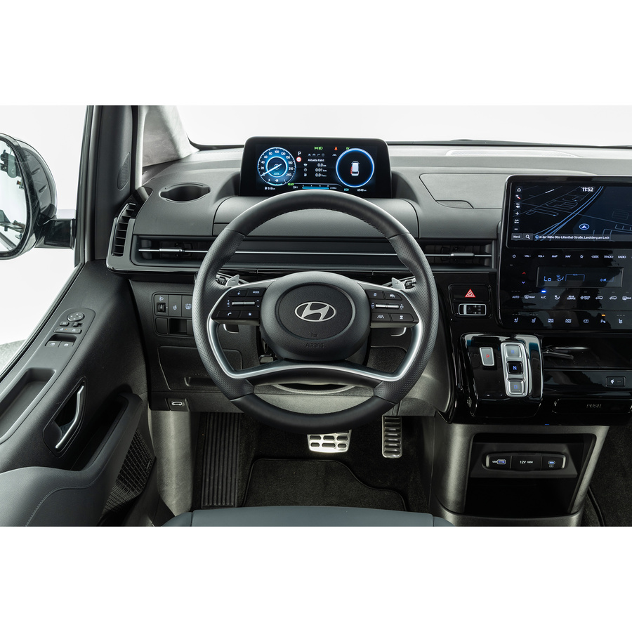 Hyundai Staria 1.6 T-GDI 225 Hybrid BVA6