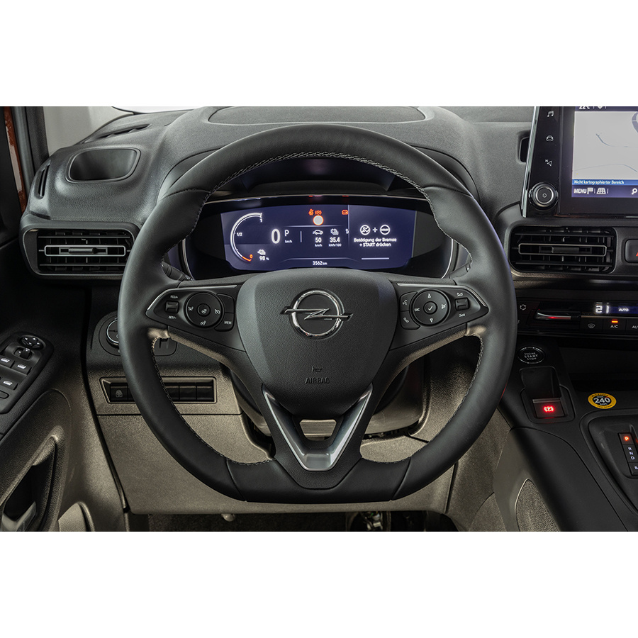 Opel Combo-e Life L1 136 ch 50 kWh