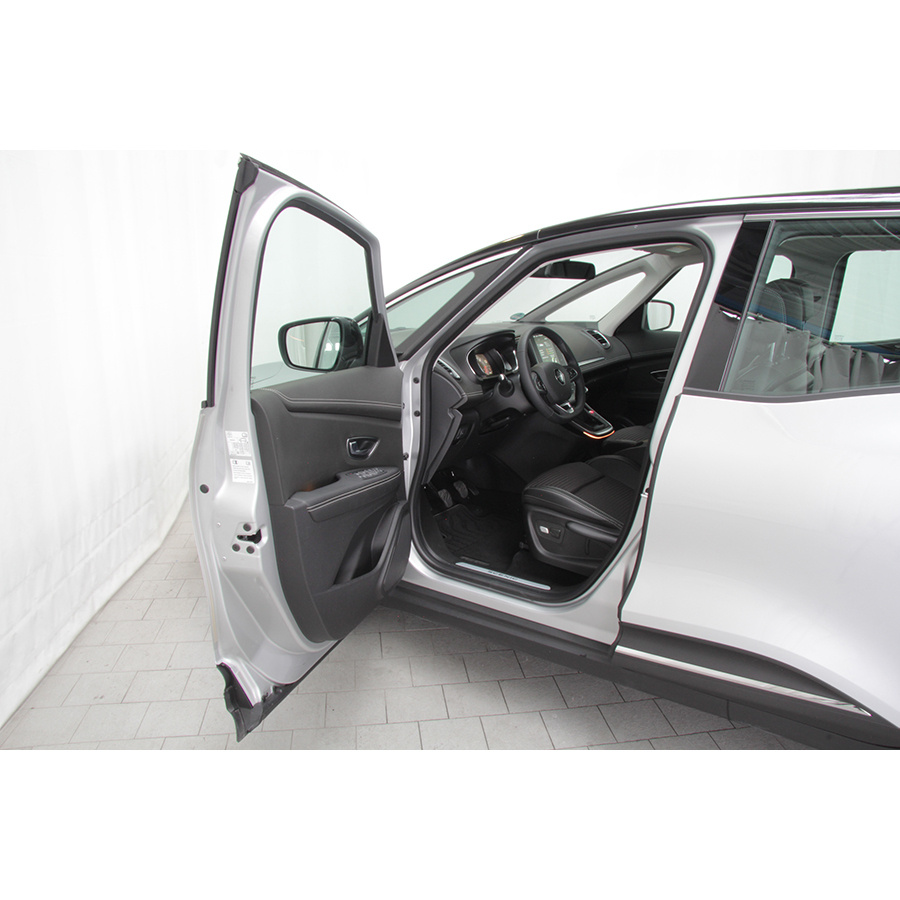 Renault Scenic dCi 110 Energy Hybrid Assist Intens - 