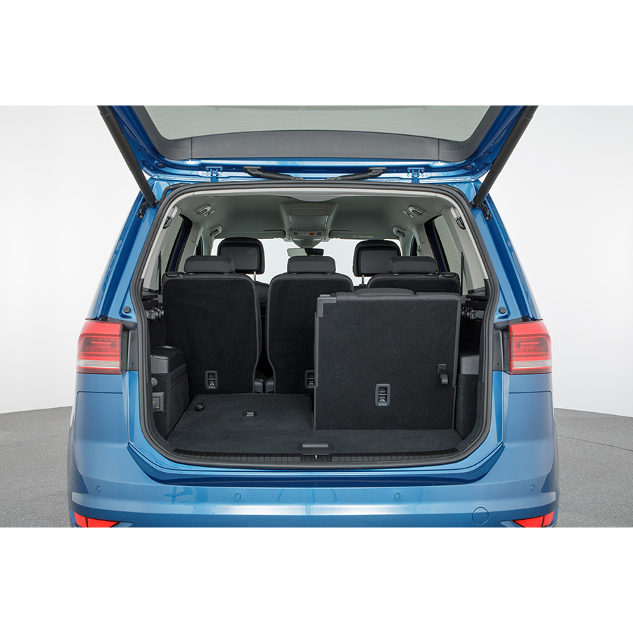 Volkswagen Touran 2.0 TDI 150 DSG7 5pl - 
