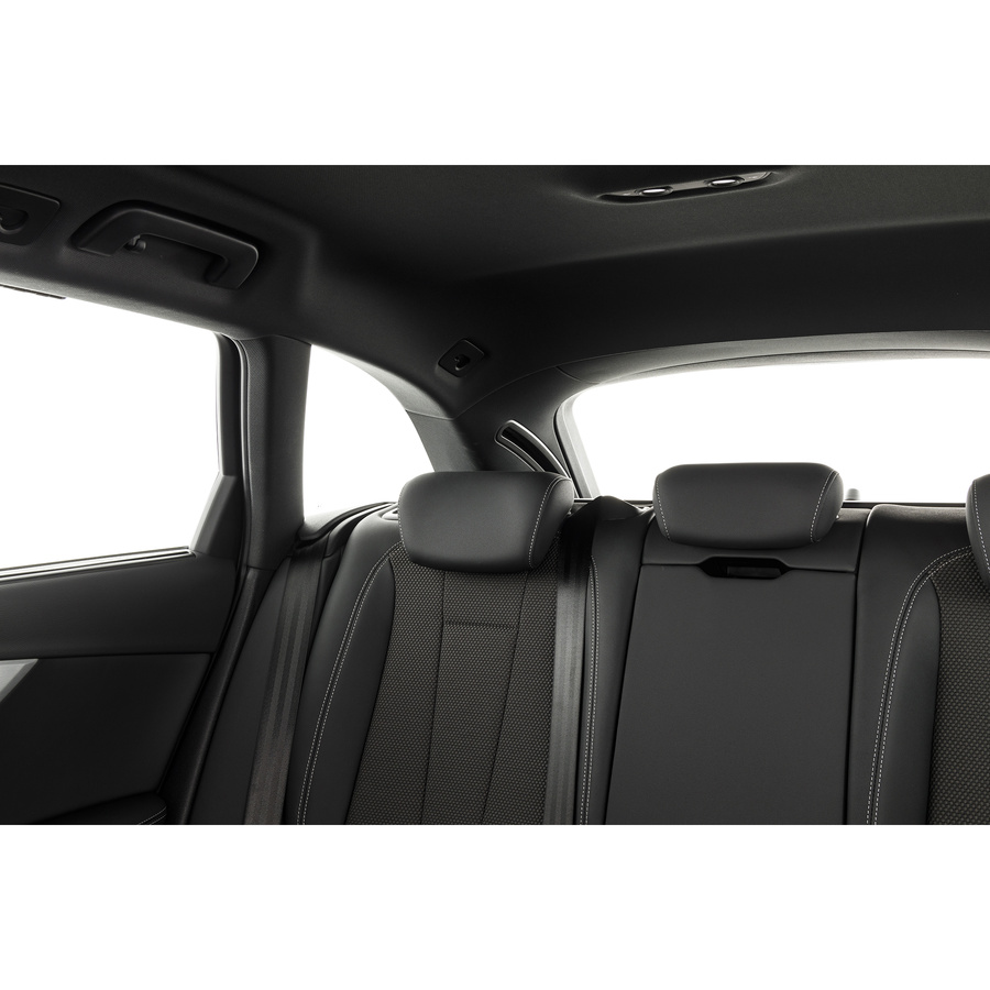 Audi A4 Avant 40 TDI 204 S tronic 7 Quattro - 